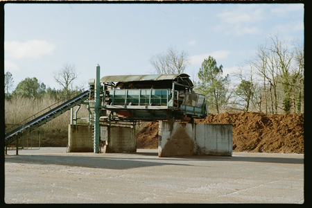 Industrial material sorting conveyor belts